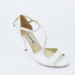 Bridal shoe made of special white pearl leather.