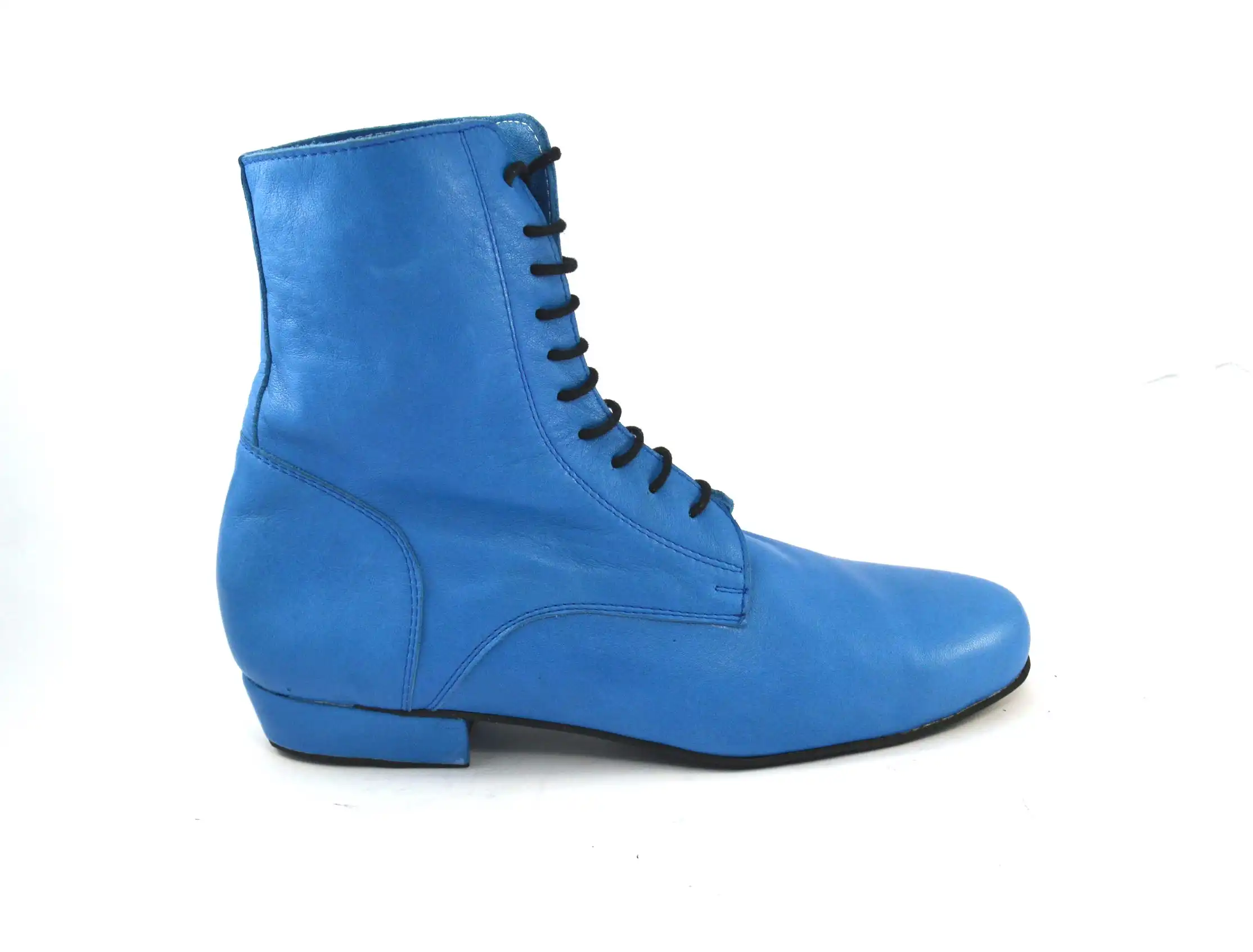 226_0153jan 24 (1) Tango dance ankle boot made of blue leather. - Image 1