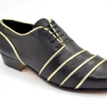 Men’s tango shoe made of black leather.